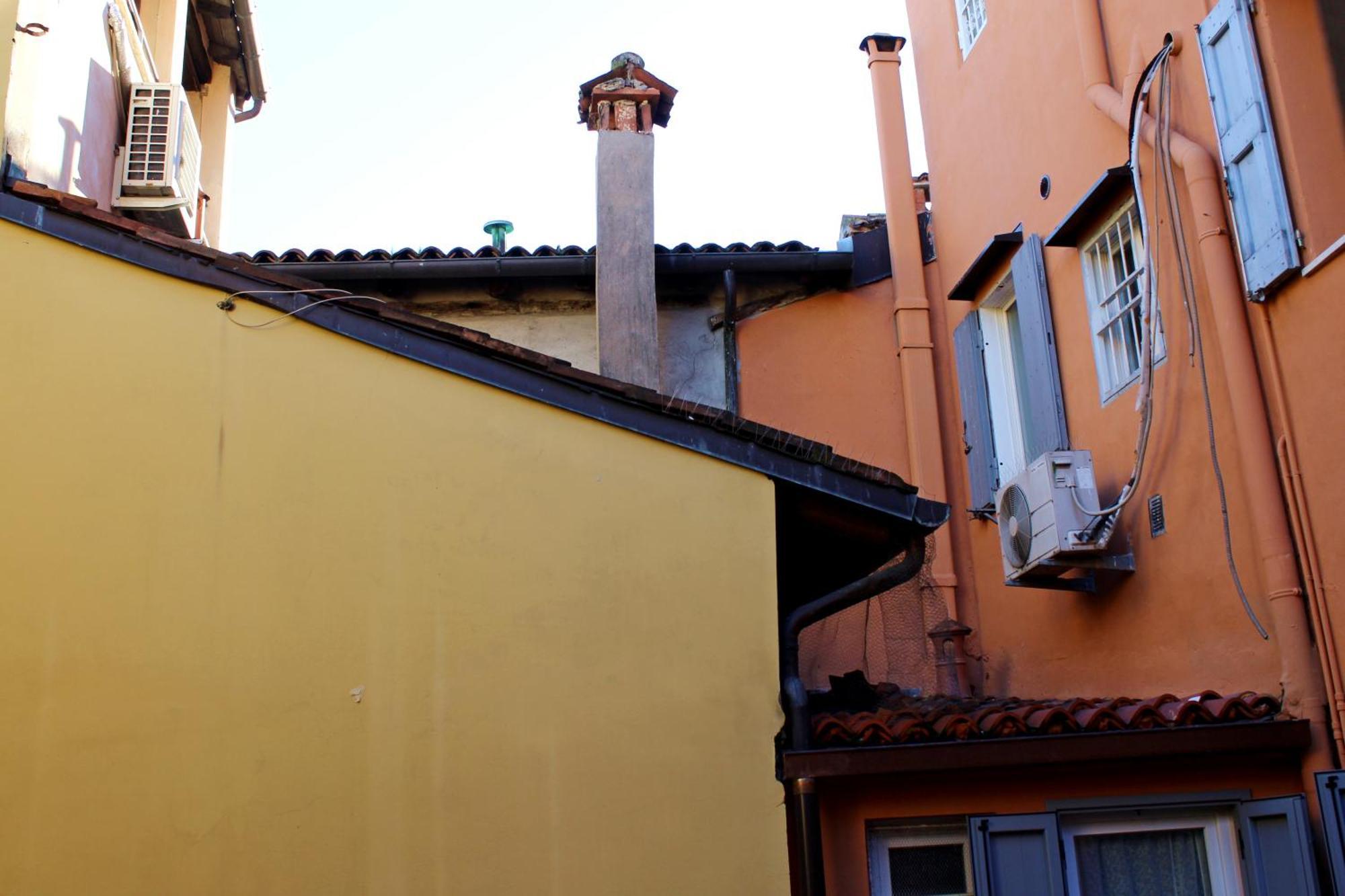 Appartamento Alle Due Torri Bolonha Exterior foto